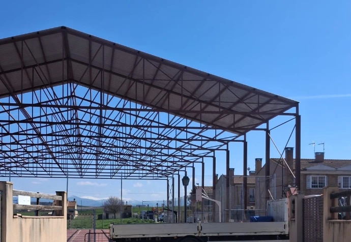 Cubrición polideportivo